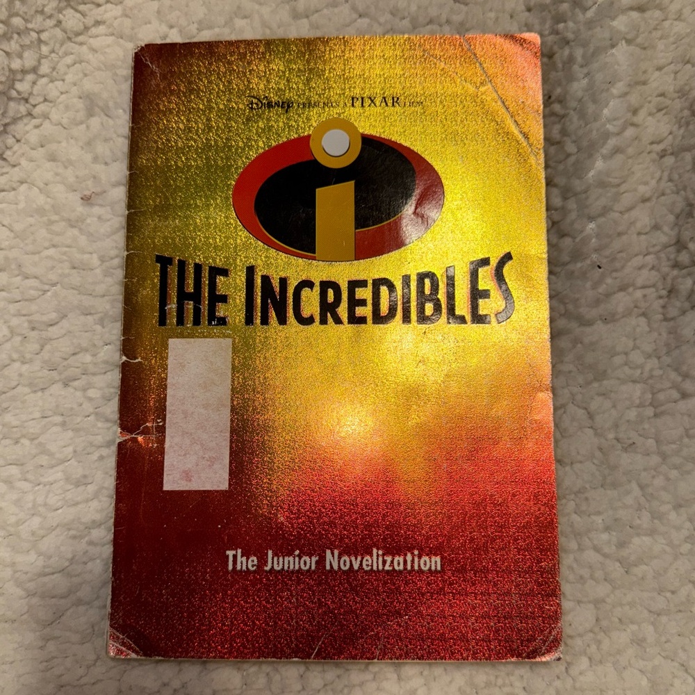 The Incredibles Junior Novelization Book